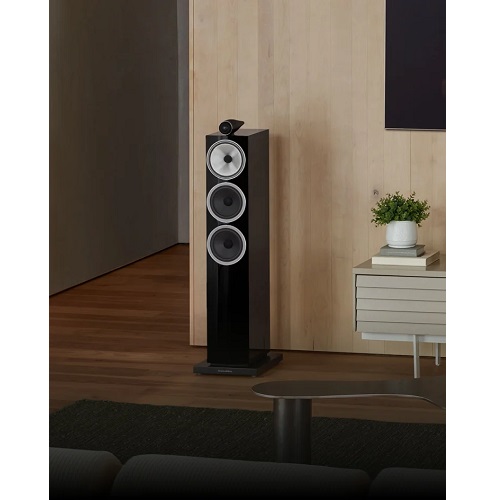   Bowers & Wilkins 703 S3 Gloss Black:  5