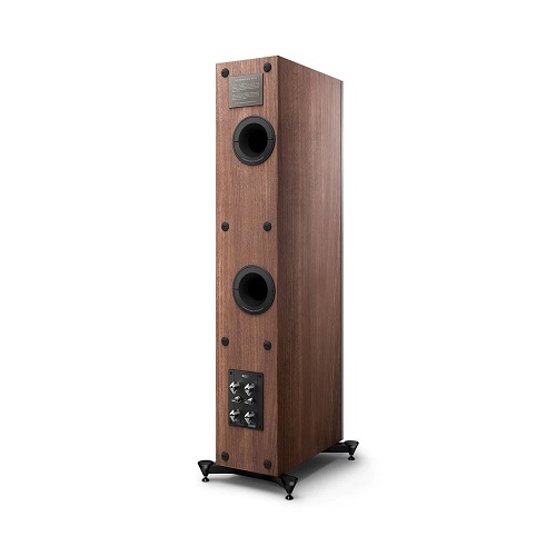   KEF Reference 3 Meta Satin Walnut/Silver:  3