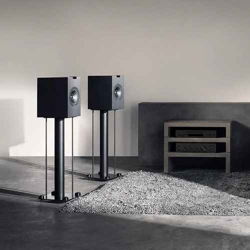   KEF Q150 Satin Black:  2