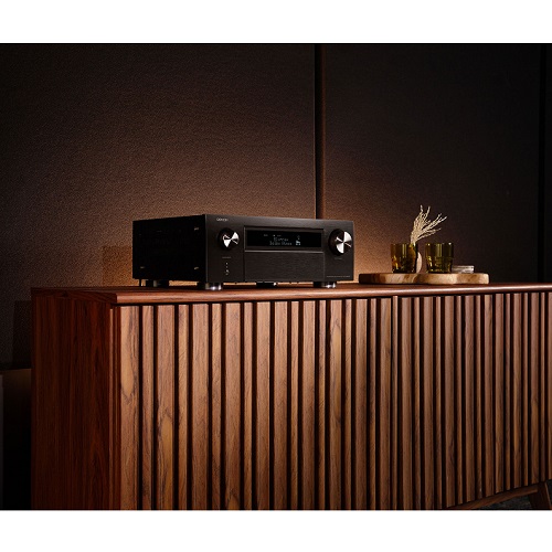 AV  Denon AVC-X6800H Black:  5