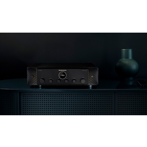   Marantz MODEL 30 Black:  4