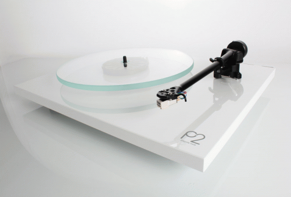   REGA Planar 2 White:  4