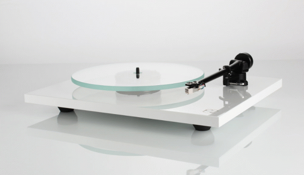   REGA Planar 2 White:  6