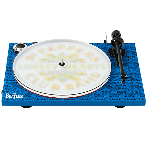   Pro-Ject ESSENTIAL III OM10 Special Edition: Sgt. Pepper