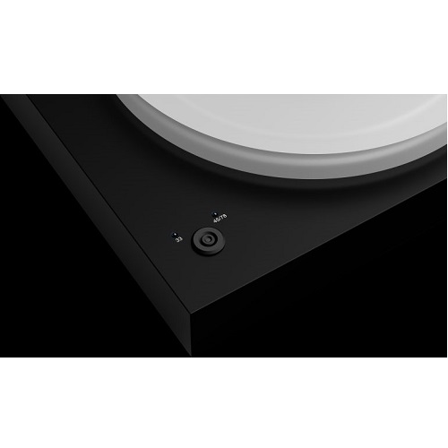   Pro-Ject X2 2M-Silver Piano Black:  2