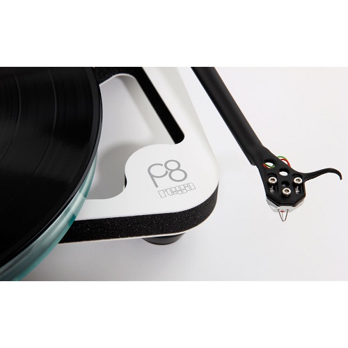   REGA Planar 8 Matt White:  4