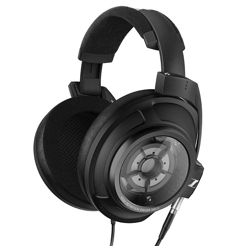   Sennheiser HD 820